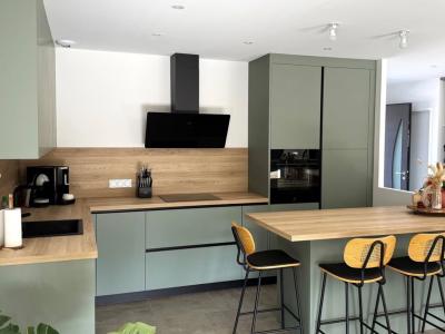 Cuisinie Vert Et Bois